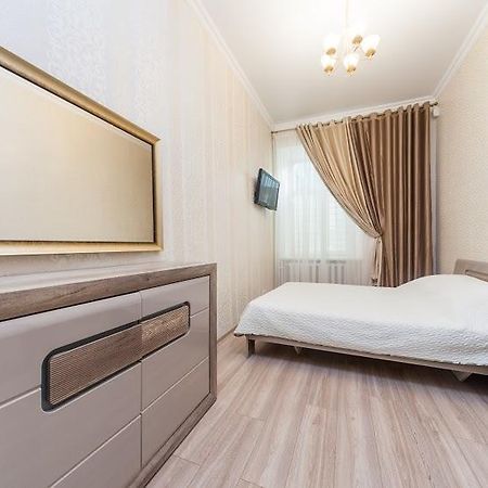 Apartment on Deribasovskaya 10 Odessa Dış mekan fotoğraf